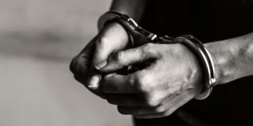 CONGRESO APRUEBA NUEVA LEY CONTRA LA EXTORSIÓN CON PENAS DE HASTA 42 AÑOS DE PRISIÓN 1 CONGRESO APRUEBA NUEVA LEY CONTRA LA EXTORSIÓN CON PENAS DE HASTA 42 AÑOS DE PRISIÓN