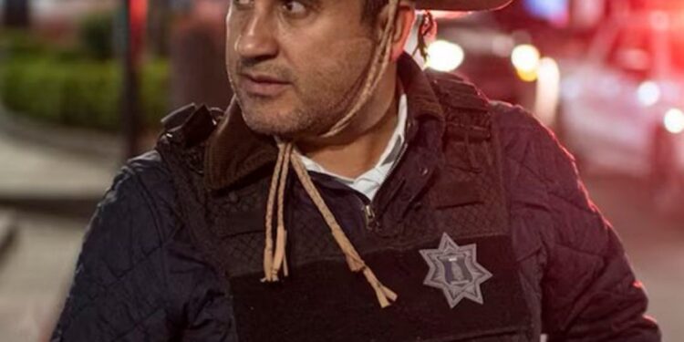 EJECUTAN A ALCALDE DE URUAPAN, MICHOACÁN, DURANTE CELEBRACIÓN DEL DÍA DE MUERTOS; ABATEN ESCOLTAS A SICARIO Y DETIENEN A DOS PERSONAS 1 img 4716