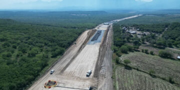 AUTORIZA SEMARNAT SEGUNDO TRAMO DE CARRETERA INTERSERRANA; AVALA GOBIERNO FEDERAL MANIFESTACIÓN DE IMPACTO AMBIENTAL