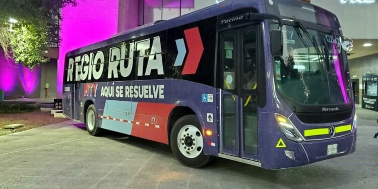 PONE ADRIÁN EN MARCHA DOS NUEVOS CIRCUITOS DE REGIO RUTA EN MONTERREY