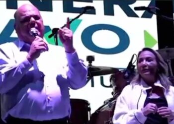 LLAMA ESPOSO “CABR…” A ALCALDESA; PROTAGONIZA PANISTA EDGAR CANTÚ NUEVO INCIDENTE EN EVENTO OFICIAL