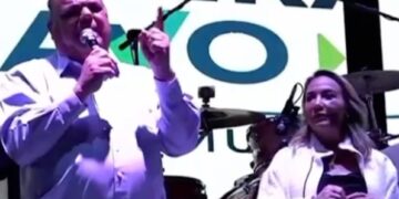 LLAMA ESPOSO “CABR…” A ALCALDESA; PROTAGONIZA PANISTA EDGAR CANTÚ NUEVO INCIDENTE EN EVENTO OFICIAL