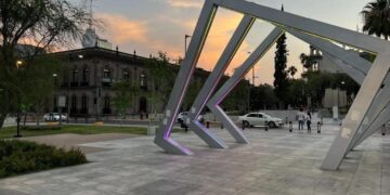 CONTINÚA FUNDIDORA ANÁLISIS DEL PROYECTO PLAZA GASTRONÓMICA