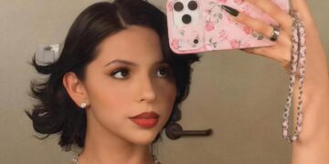 ÁNGELA AGUILAR NO DESCARTA INCURSIÓN EN LA ACTUACIÓN 2 ÁNGELA AGUILAR NO DESCARTA INCURSIÓN EN LA ACTUACIÓN