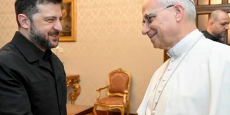 EL PAPA PIDE DIÁLOGO PARA UNA PAZ JUSTA EN UCRANIA 1 EL PAPA PIDE DIÁLOGO PARA UNA PAZ JUSTA EN UCRANIA