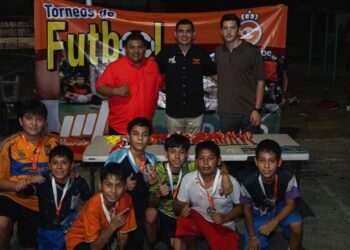 PROMUEVE DEPORTE EN COLONIAS DE GUADALUPE; ORGANIZA REGIDOR DAVID ELIZONDO TORNEO DE FÚTBOL