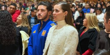 DEL ESTADIO AL SANTUARIO; ACUDEN SAMUEL Y MARIANA A CANTAR LAS MAÑANITAS A LA VIRGEN EN LA BASÍLICA DE GUADALUPE