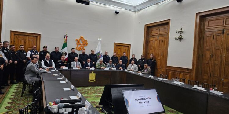 CAPTURAN BANDA QUE ASALTABA TRÁILERES EN NL; DETIENEN A LÍDER DELICTIVO 'MALA CARA' 1 CAPTURAN BANDA QUE ASALTABA TRÁILERES EN NL; DETIENEN A LÍDER DELICTIVO ‘MALA CARA’