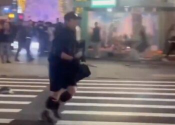 TERROR EN TAIWÁN: HOMBRE MATA A CUATRO Y DEJA VARIOS HERIDOS EN ATAQUE CON CUCHILLO Y BOMBAS DE HUMO EN ESTACIÓN DEL METRO