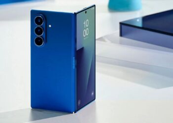 SAMSUNG SE PREPARA PARA COMPETIR CON EL PRIMER IPHONE PLEGABLE