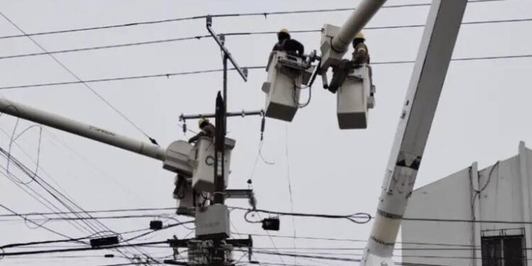 ANUNCIA CFE CORTES DE LUZ DE OCHO HORAS; ENTÉRATE DE LOS MUNICIPIOS Y COLONIAS QUE SE VERÁN AFECTADAS