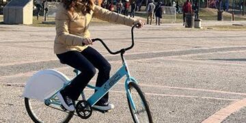 SE DESPIDEN BICIS DE RENTA DE FUNDIDORA; LAS REMATAN EN $599