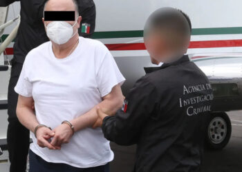 DETIENEN A CÉSAR DUARTE POR LAVADO Y DESVÍO DE RECURSOS; TRASLADAN A EX GOBERNADOR DE CHIHUAHUA AL PENAL DEL ALTIPLANO