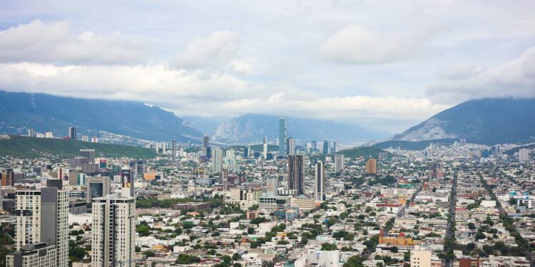 BAJA CONTAMINACIÓN POR MENOS PIROTECNIA EN NAVIDAD; REGISTRA NL REDUCCIÓN HISTÓRICA EN PARTÍCULAS; PIDEN MANTENER TENDENCIA EN AÑO NUEVO 1 BAJA CONTAMINACIÓN POR MENOS PIROTECNIA EN NAVIDAD; REGISTRA NL REDUCCIÓN HISTÓRICA EN PARTÍCULAS; PIDEN MANTENER TENDENCIA EN AÑO NUEVO