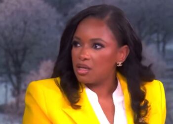 JASMINE CROCKETT COMPARA A TRUMP CON MADURO TRAS LA CAPTURA DEL LÍDER VENEZOLANO