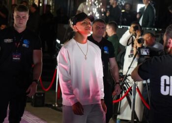 JAIME MUNGUÍA RECHAZA DISPUTAR EL TÍTULO DE LA FIB EN PESO SUPERMEDIANO