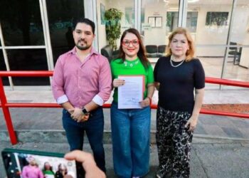 BUSCA PRI REACTIVAR JUICIOS CONTRA SAMUEL; PRESENTA ARMIDA SERRATO ESCRITO ANTE FISCALÍA