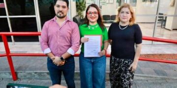 BUSCA PRI REACTIVAR JUICIOS CONTRA SAMUEL; PRESENTA ARMIDA SERRATO ESCRITO ANTE FISCALÍA