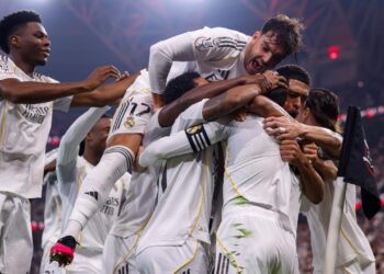 REAL MADRID SE LLEVA EL DERBI Y AVANZA A LA FINAL DE LA SUPERCOPA