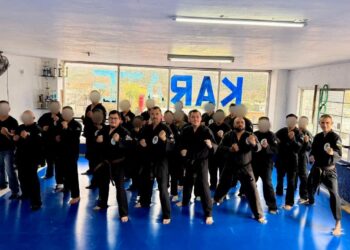 ¿CINTA NEGRA ALCALDE… O SOLO PARA LA FOTO? PRESUME MANUEL GUERRA EN REDES ALTO GRADO DE ARTES MARCIALES