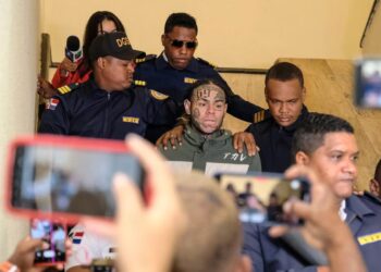 DESMIENTEN ATAQUE CONTRA TEKASHI 6IX9INE EN PRISIÓN: TODO SE TRATA DE NOTICIAS FALSAS