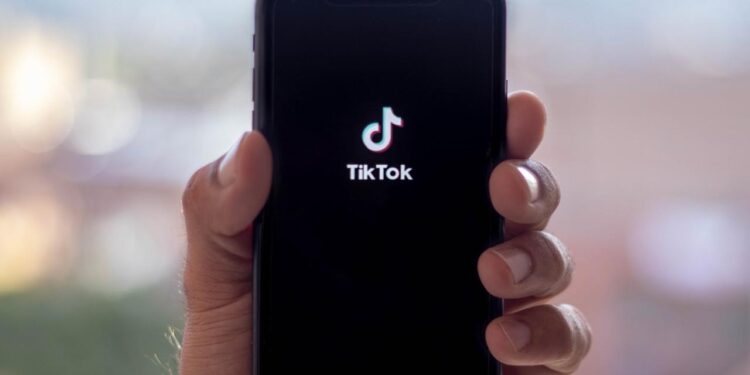 BYTEDANCE VENDE EL CONTROL DE TIKTOK EN EE. UU. PARA EVITAR SU VETO DEFINITIVO