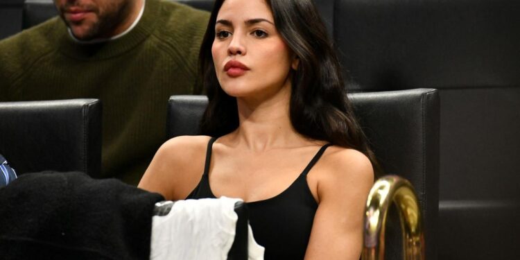 EIZA GONZÁLEZ EXPLOTA CONTRA LA PRENSA TRAS FALSA NOMINACIÓN A LOS RAZZIE 2026 1 EIZA GONZÁLEZ EXPLOTA CONTRA LA PRENSA TRAS FALSA NOMINACIÓN A LOS RAZZIE 2026