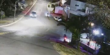 SURGE NUEVO VIDEO DE ACCIDENTE MORTAL DE CICLISTA EN CONTRY; CAPTA CÁMARA DESCENSO SIN CONTROL E IMPACTO
