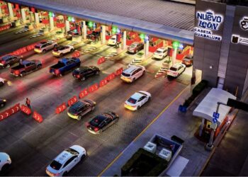 REACTIVAN COBRO EN AUTOPISTA AL AEROPUERTO