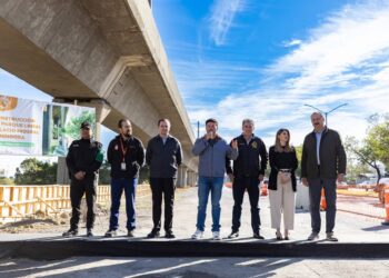 ARRANCA SAMUEL OBRAS DE PARQUE LINEAL BAJO EL METRO; CONECTARÁN TORRE RISE CON ESTADIO DE RAYADOS A TRAVÉS DEL PARWUE FUNDIDORA Y CORREDOR VERDE