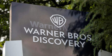 WARNER DESCARTA ACUERDO CON PARAMOUNT POR RIESGOS FINANCIEROS MULTIMILLONARIOS 3 WARNER DESCARTA ACUERDO CON PARAMOUNT POR RIESGOS FINANCIEROS MULTIMILLONARIOS