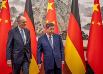 TENSIÓN GLOBAL: PEKÍN ADVIERTE QUE “RESPONDERÁ CON TODO” SI TRUMP IMPONE NUEVOS ARANCELES A CHINA