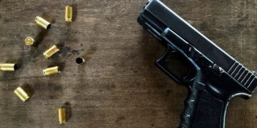 SUPREMA CORTE RESPALDA FACULTAD DE SEDENA PARA CANCELAR LICENCIAS DE ARMAS SIN AUDIENCIA PREVIA