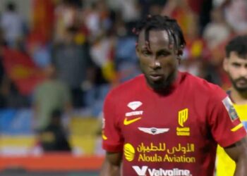 JULIÁN QUIÑONES MANTIENE RITMO DEMOLEDOR EN ARABIA SAUDITA RUMBO AL MUNDIAL 2026