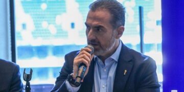 EN MEDIO DE LA CRISIS POR SU CONTRATO DE 7 MIL 300 MDP CON NEXT ENERGY, DENUNCIA ADRIÁN RED INTERNACIONAL DE TRATA; ACUSA NEXOS CON SEGOB, Y SE DICE VÍCTIMA DE AMENAZAS 2 EN MEDIO DE LA CRISIS POR SU CONTRATO DE 7 MIL 300 MDP CON NEXT ENERGY, DENUNCIA ADRIÁN RED INTERNACIONAL DE TRATA; ACUSA NEXOS CON SEGOB, Y SE DICE VÍCTIMA DE AMENAZAS