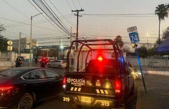 MOVILIZACIÓN POLICÍACA POR AMENAZAS DE ATAQUES ARMADOS EN PREPAS DE LA UNI; VIGILAN PLANTELES Y REVISAN A ESTUDIANTES