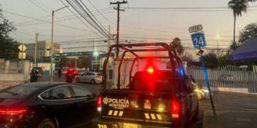 MOVILIZACIÓN POLICÍACA POR AMENAZAS DE ATAQUES ARMADOS EN PREPAS DE LA UNI; VIGILAN PLANTELES Y REVISAN A ESTUDIANTES