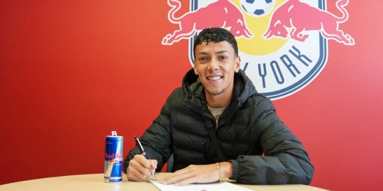 NEW YORK RED BULLS CONTRATAN AL MEXICANOAMERICANO JORGE RUVALCABA POR CUATRO AÑOS
