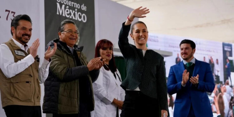 LLEGA SHEINBAUM A NUEVO LEÓN; RECIBE SAMUEL A MANDATARIA PARA INICIAR GIRA DE 2 DÍAS