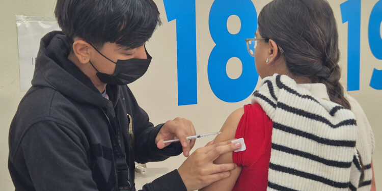 VACUNARÁN CONTRA SARAMPIÓN, INFLUENZA Y NEUMOCOCO EN METRO Y MÓDULOS ESPECIALES; CONOCE FECHAS Y HORARIOS