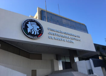 SE HACE BOLAS FISCALÍA EN CASO BRITHANY; CORRIGEN TRAS INFORMAR DETENCIÓN DE MADRE DE LA JOVEN ASESINADA