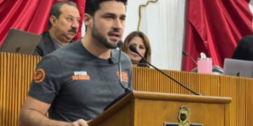 RECHAZA GLEN REFORMA DEL PAN A RENTAS EN NL; ADVIERTE DIPUTADO DE MC QUE INICIATIVA SOLO PROTEGE A EMPRESAS Y GRANDES DESARROLLADORES