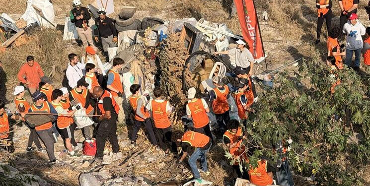 RETIRA VOLUNTARIADO DE PARTICIPACIÓN CIUDADANA MÁS DE MIL LLANTAS DEL RÍO; DESTACA DANIEL ACOSTA CORRESPONSABILIDAD