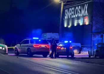 ATACAN CON EXPLOSIVOS INSTALACIONES DE VÍCTOR BADILLO EN SAN NICOLÁS; DAÑAN VEHÍCULO AFUERA DE LAS INSTALACIONES DEL PORTAL “SINPELOS”