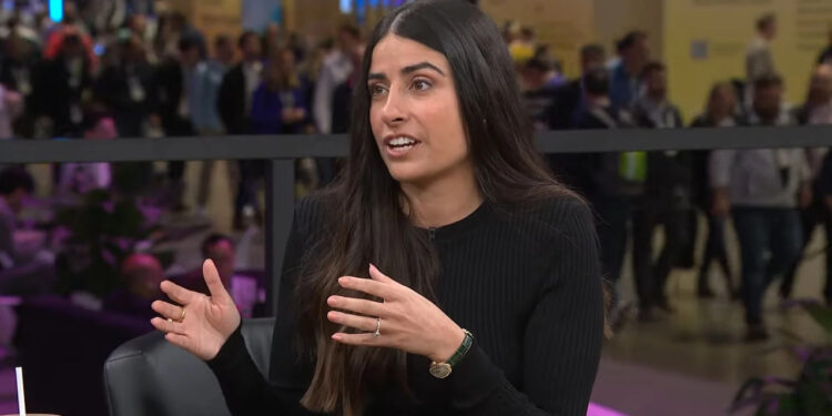 ASHA SHARMA RESPONDE A POLÉMICA POR SU PERFIL GAMER TRAS ASUMIR LA PRESIDENCIA DE XBOX