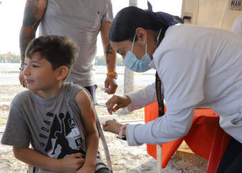 APLICARÁN VACUNA CONTRA SARAMPIÓN EN ESCUELAS PÚBLICAS; FIJA NUEVO LEÓN META DE UN MILLÓN DE DOSIS