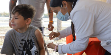 APLICARÁN VACUNA CONTRA SARAMPIÓN EN ESCUELAS PÚBLICAS; FIJA NUEVO LEÓN META DE UN MILLÓN DE DOSIS