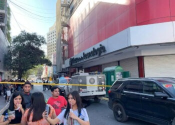 CATEAN PLAZA DE LA TECNOLOGÍA; BUSCAN CELULARES ROBADOS EN VENTA