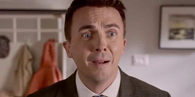 MALCOLM REGRESA A CASA EN EL NUEVO ADELANTO DE SU ESPERADO REVIVAL EN DISNEY+