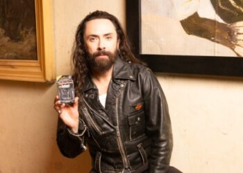 ROCK & SEX: JAY DE LA CUEVA LIDERA LA NUEVA CAMPAÑA DE ROLLING STONE Y PRUDENCE PARA REINVENTAR EL SEXO SEGURO